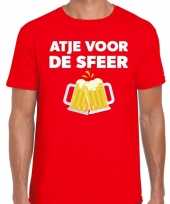 Atje voor de sfeer feest t-shirt rood voor heren feestje