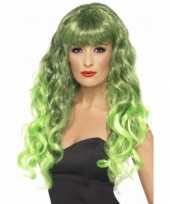 Groene feestpruiken dames krullend feestje