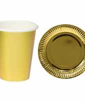 Set van 24x bekertjes bordjes metallic goud feest thema wegwerp party benodigdheden feestje